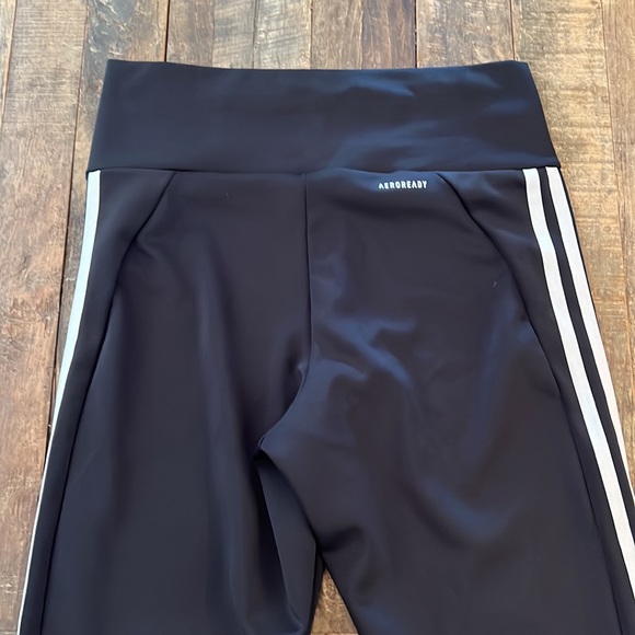 Adidas Capri Style Workout Pant’s - Picture 4 of 4